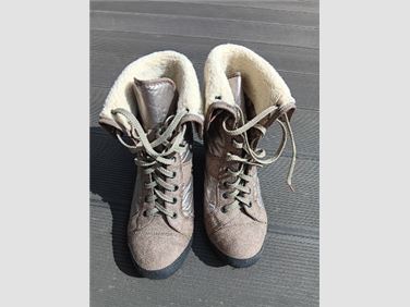 Abbildung: Boots Gr 40